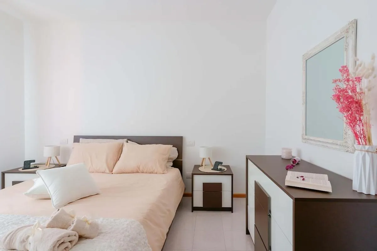 아파트 Casa Suite Himalaya Estate In Sardegna Vicino Al Mare E Aeroporto Wi-Fi & Parcheggio 셀라기우스